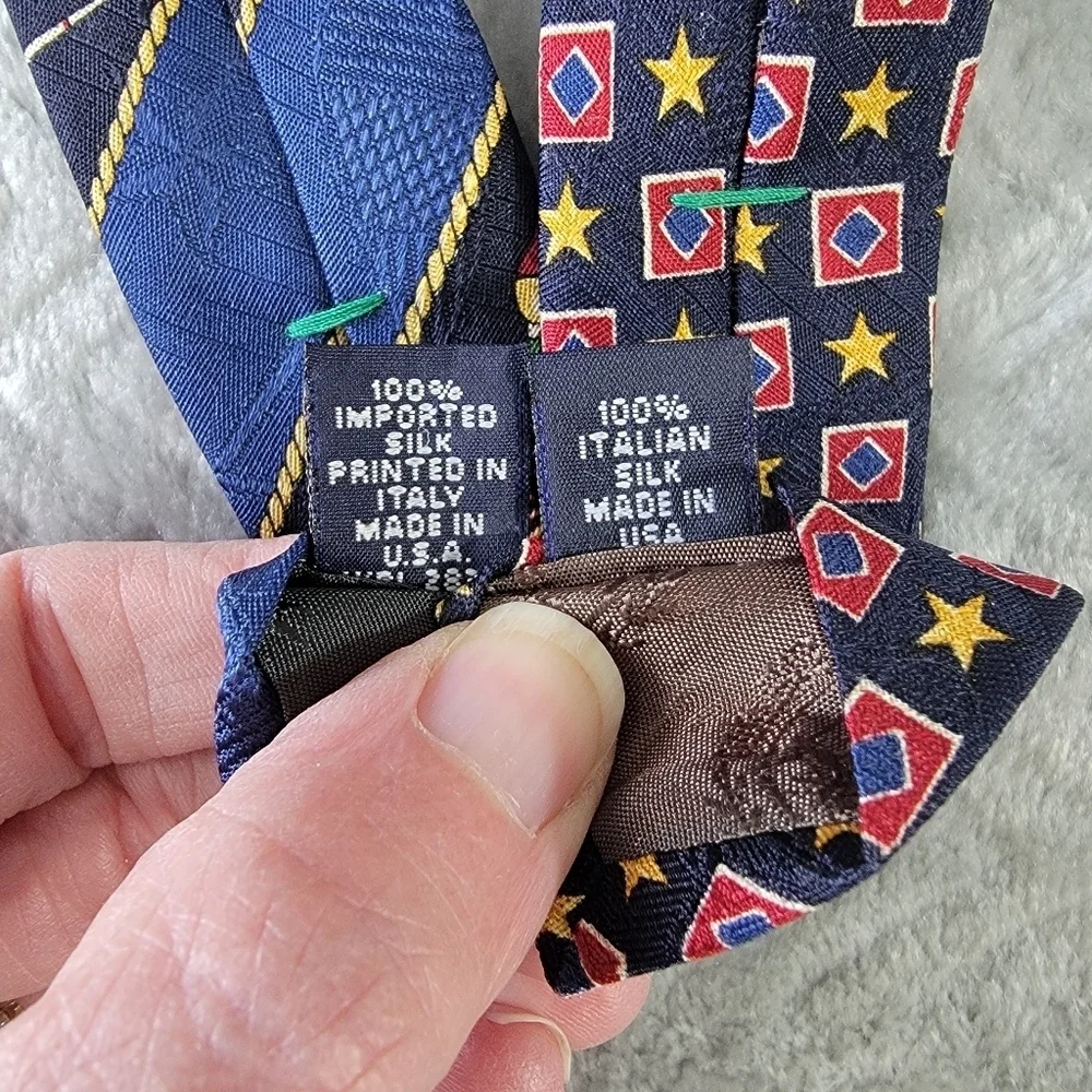 Pair Of Tommy Hilfiger Men’s Ties 100% Italian Silk Navy Gold Red Lures Stars